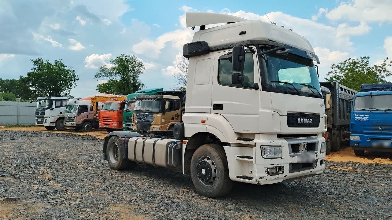Камаз 5490 4x2 Седельный тягач - 2