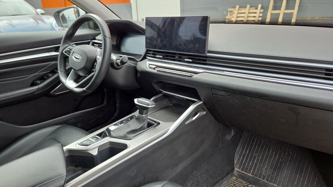 Geely EMGRAND - 6