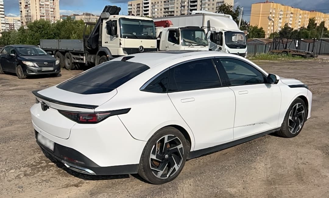 Changan Lamore - 3
