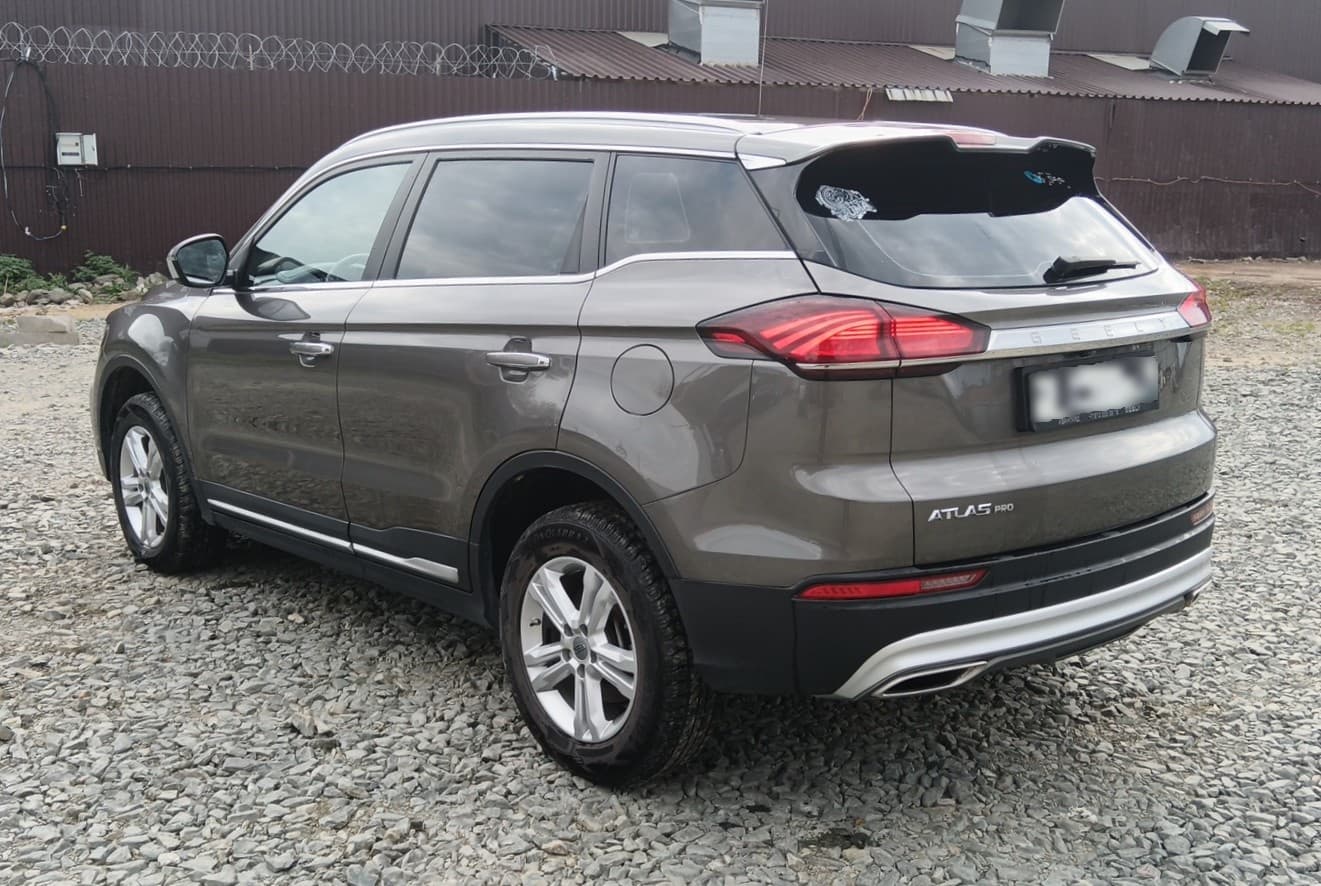 Geely Atlas Pro - 4
