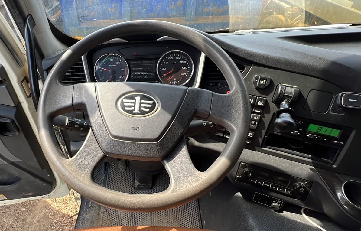 FAW J6* 6x4 Самосвал - 5