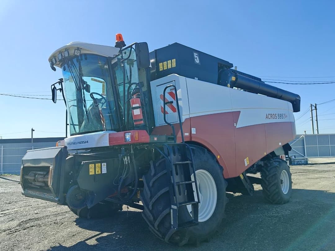 Ростсельмаш ACROS-595 Plus Комбайн - 1