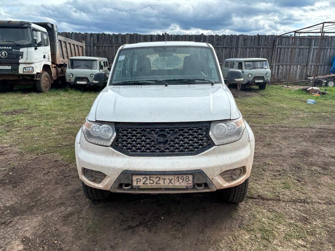 UAZ PATRIOT - 1