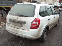 Lada Granta Cross - 3