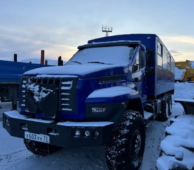 Ural 3255* 6x6 Вахтовый автобус - 1