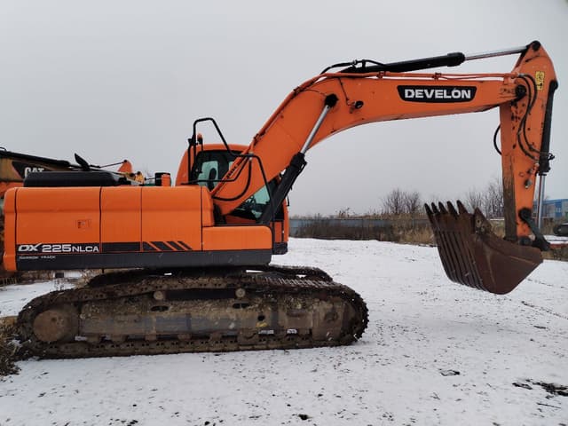 Develon DX225* Экскаватор - 3