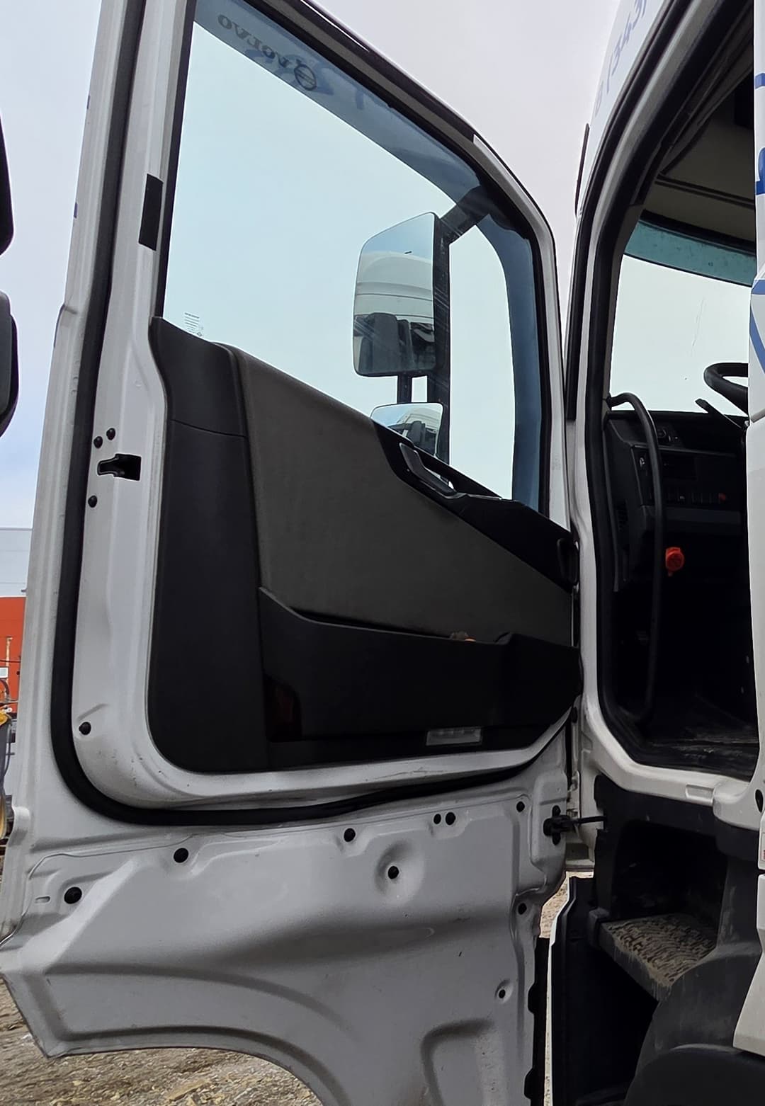 Volvo FH 4x2 Седельный тягач - 6