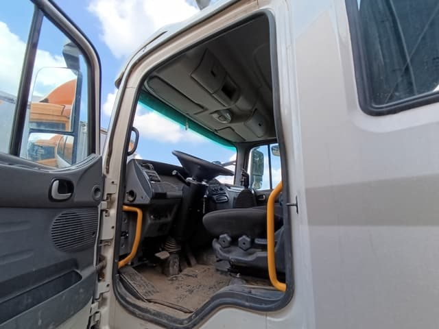 Jac N200 4x2 Бортовой с КМУ - 6