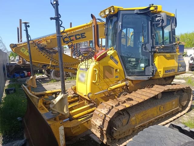 Komatsu D39EX-22 Бульдозер - 1