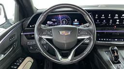 Cadillac Escalade - 5