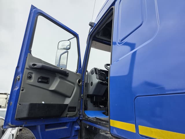 МАЗ 5440 4X2 Седельный тягач - 8