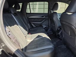 Geely Monjaro - 9