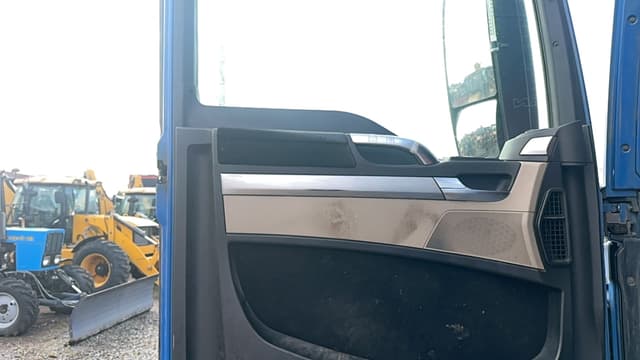 MAN TGX 4X2 Седельный тягач - 7