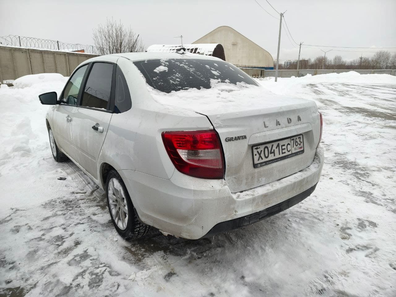 Lada Granta седан - 4