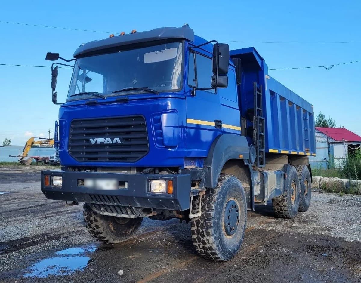 Ural 6370 6x6 Самосвал - 1
