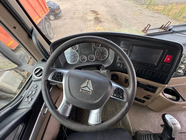 Howo T5G 8x4 Самосвал - 5