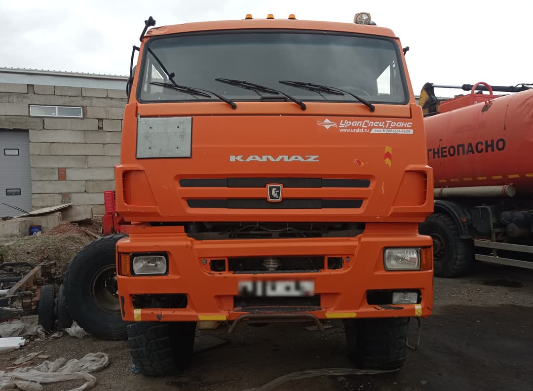 Камаз 65224 6X6 Автоцистерна нефтепромысловая - 2