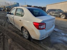 Renault Logan II - 4