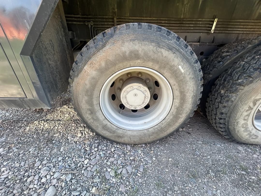Zoomlion ZTC* 8x4 Автокран - 7