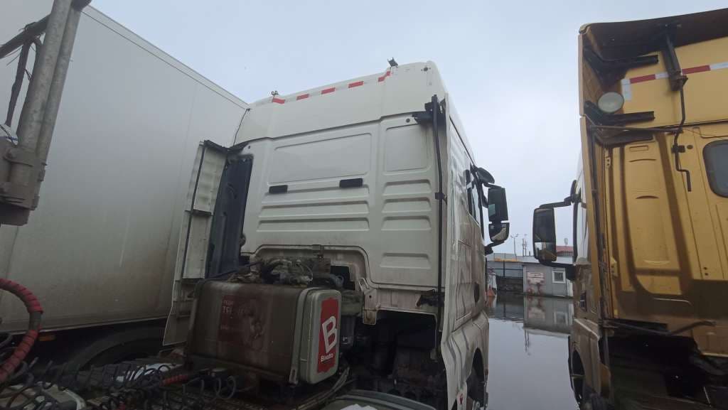 Sitrak C7H MAX 6x4 Седельный тягач - 3