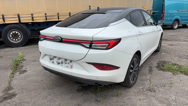 Jac J7 - 3
