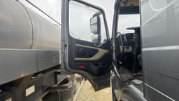 Dayun CGC4180 4x2 Седельный тягач - 7