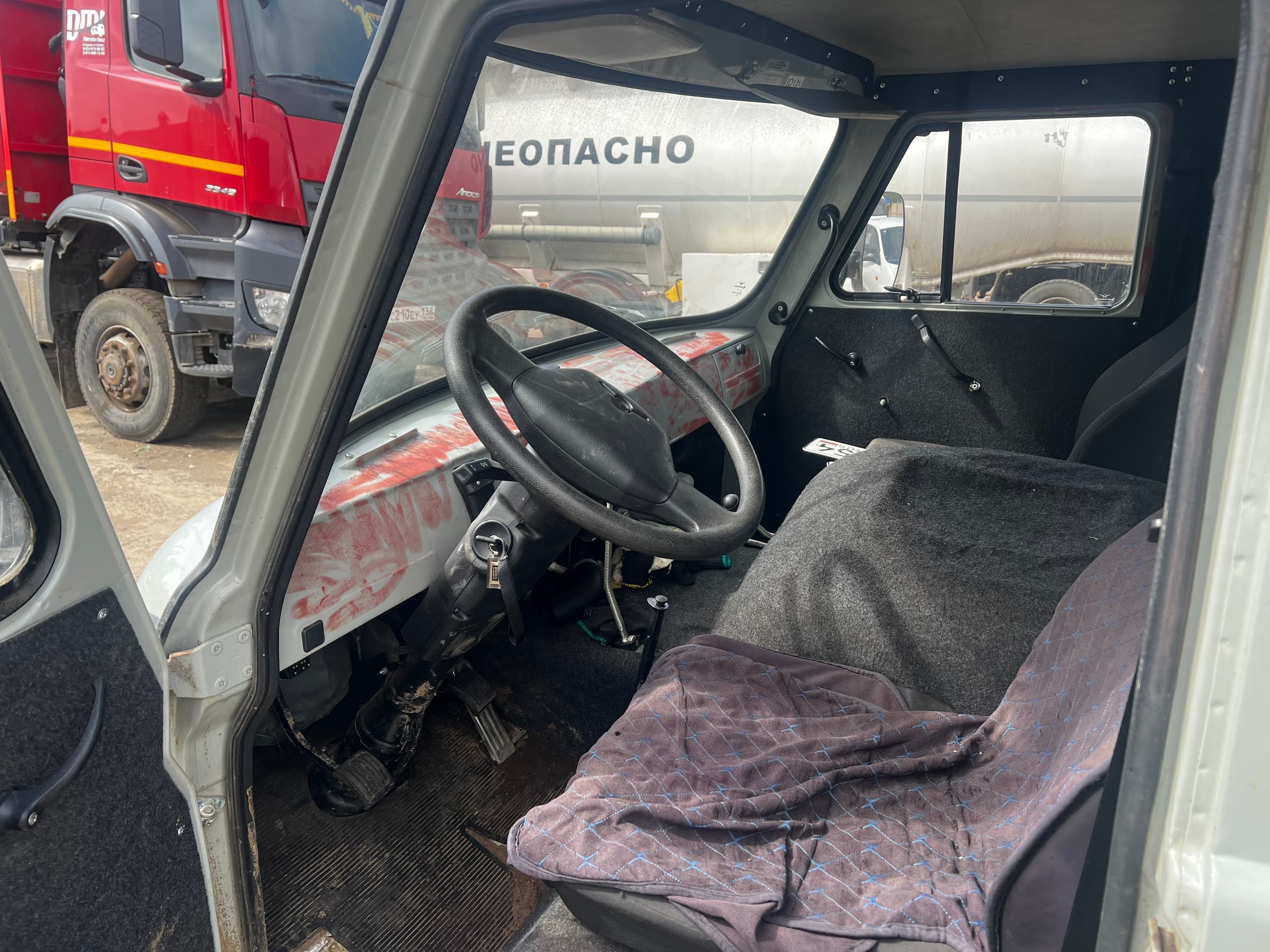 UAZ 390945 фермер Бортовой - 5