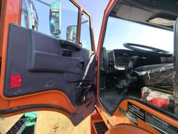 Челябинский Машиностроительный Завод 7074* на шасси КамАЗ 65115 6x4 Вакуумная машина - 8