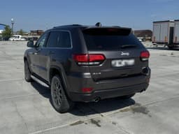 Jeep Grand Cherokee - 4