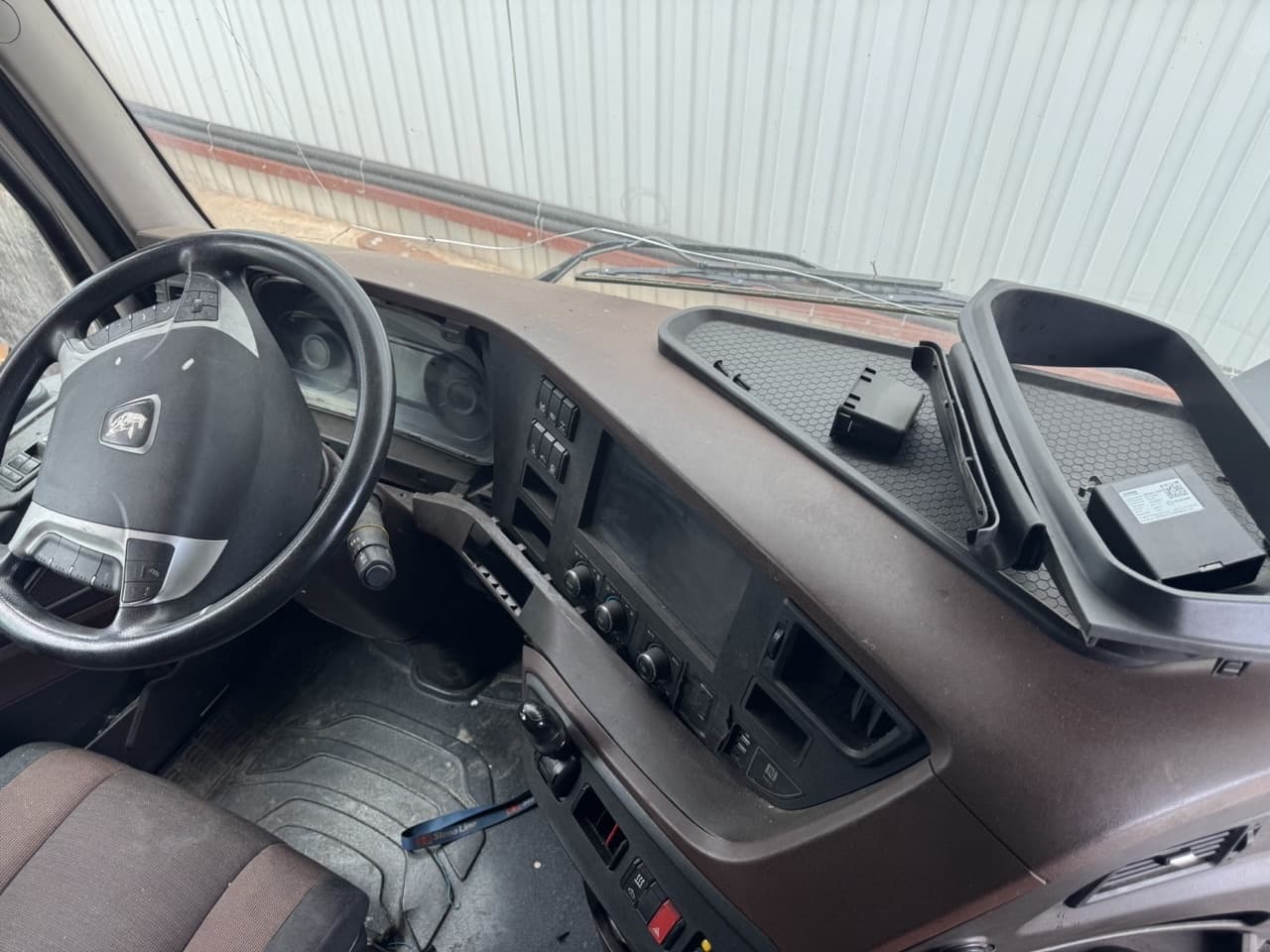Камаз 54901 4x2 Седельный тягач - 5