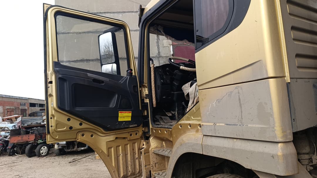 Shacman (Shaanxi) SX* 8x4 Самосвал - 8