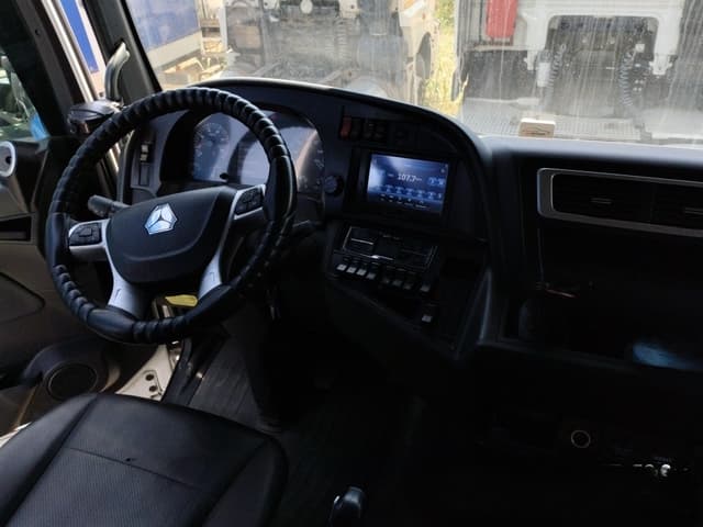 Sitrak C7H 4x2 Седельный тягач - 5