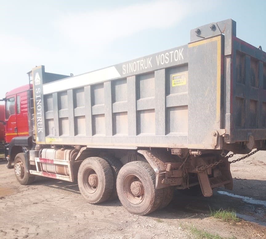 Howo T5G 6x4 Самосвал - 4