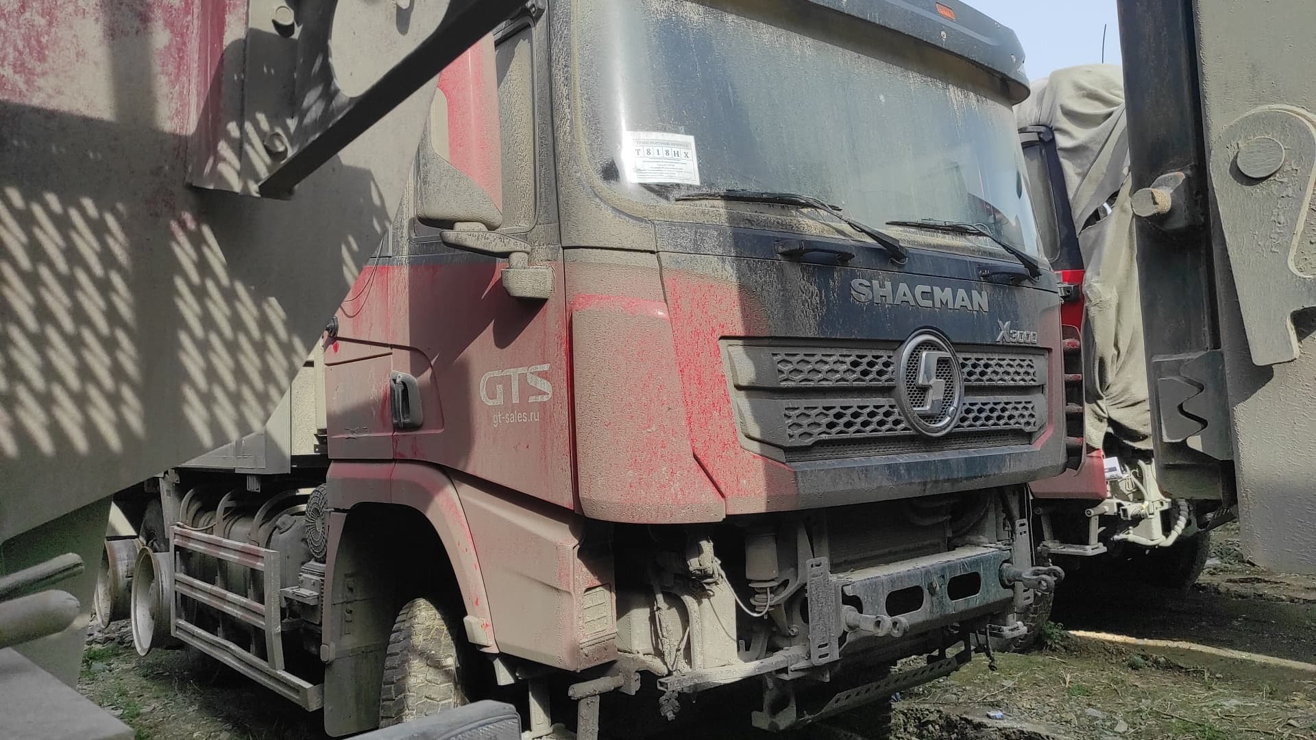 Shacman (Shaanxi) SX* 6x6 Самосвал - 2