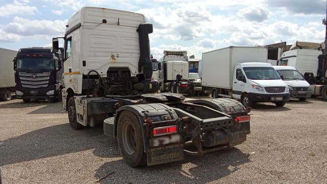 Камаз M1840 4x2 Седельный тягач - 4