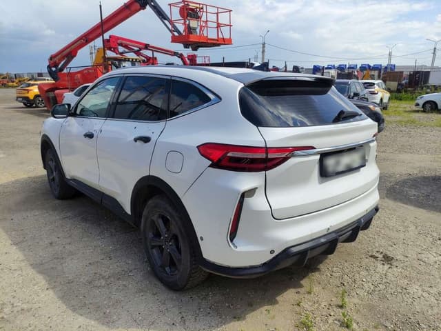 Haval F7 - 4
