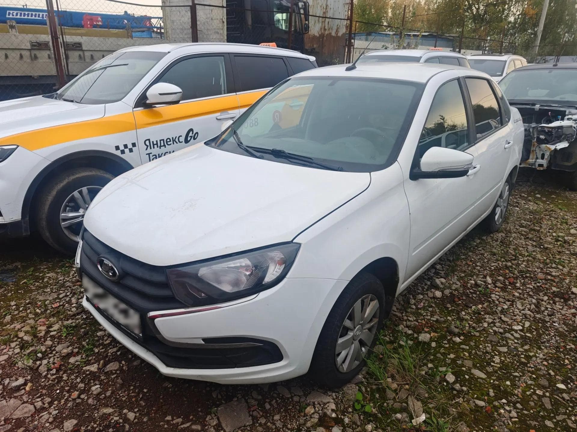 Lada Granta седан - 1
