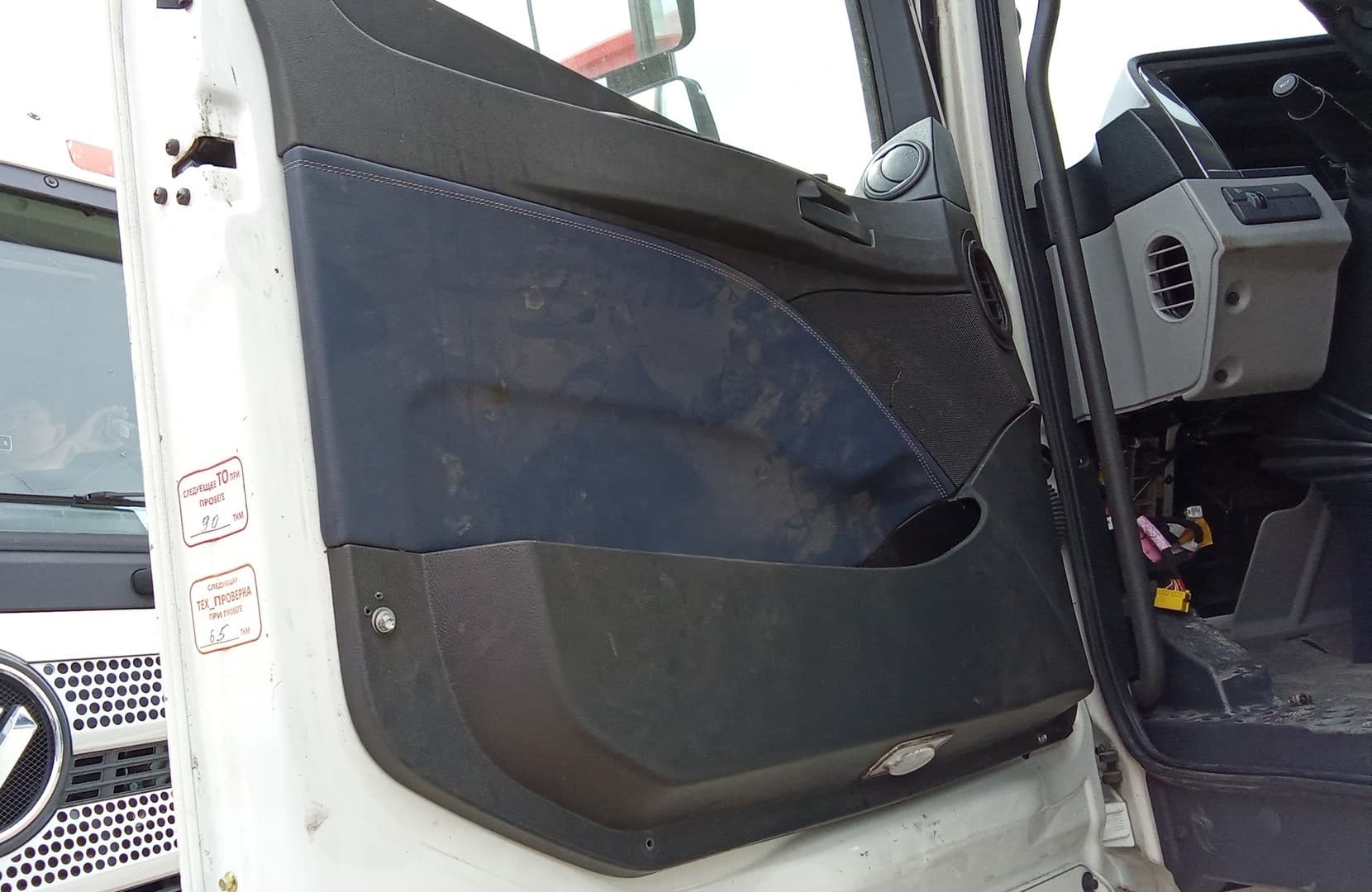Foton AUMAN R 4x2 Седельный тягач - 8