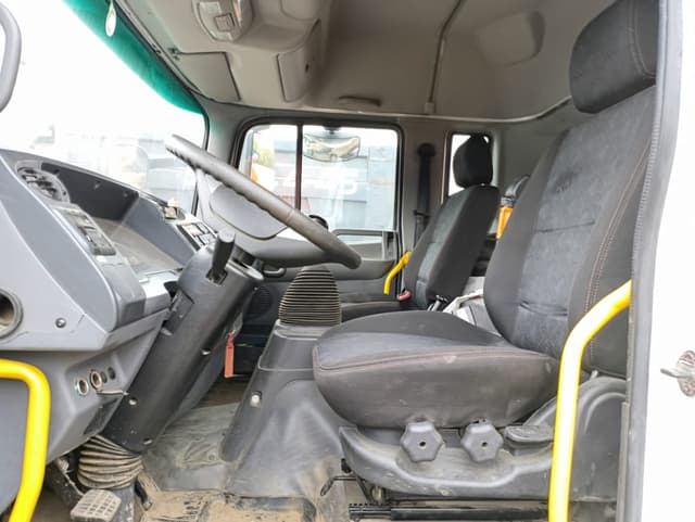 Jac N200 4x2 Бортовой с КМУ - 7