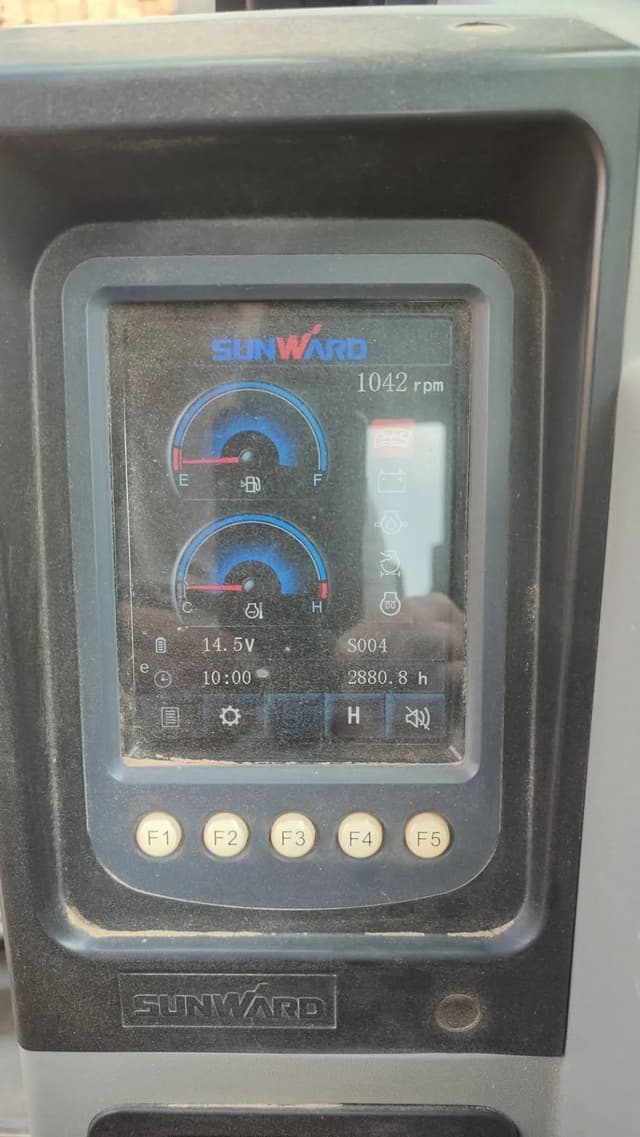 Sunward SWE80 Мини-экскаватор - 5