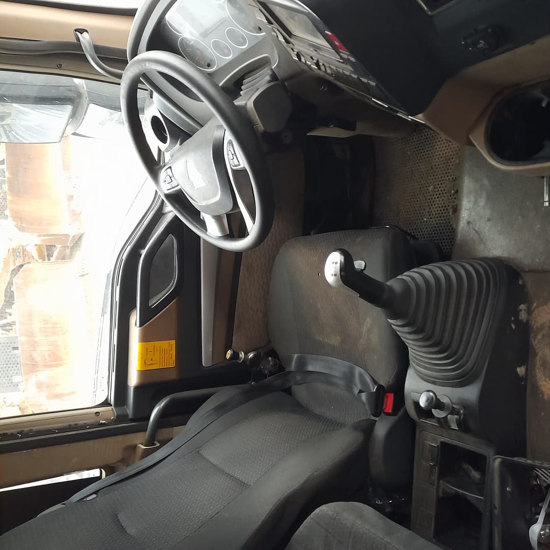Howo T5G 8x4 Самосвал - 4