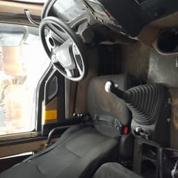 Howo T5G 8x4 Самосвал - 4