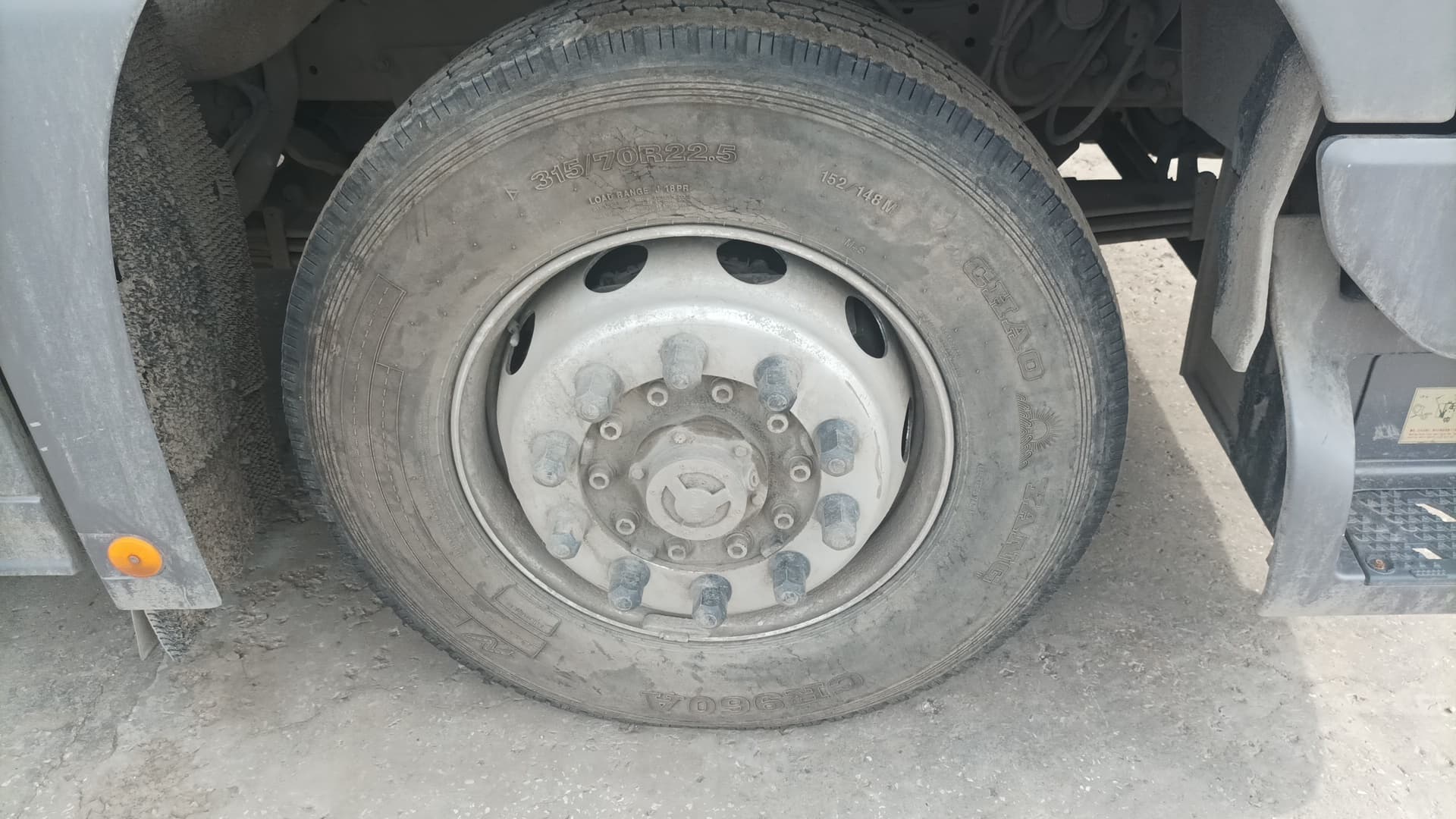 Foton AUMAN 4x2 Седельный тягач - 10