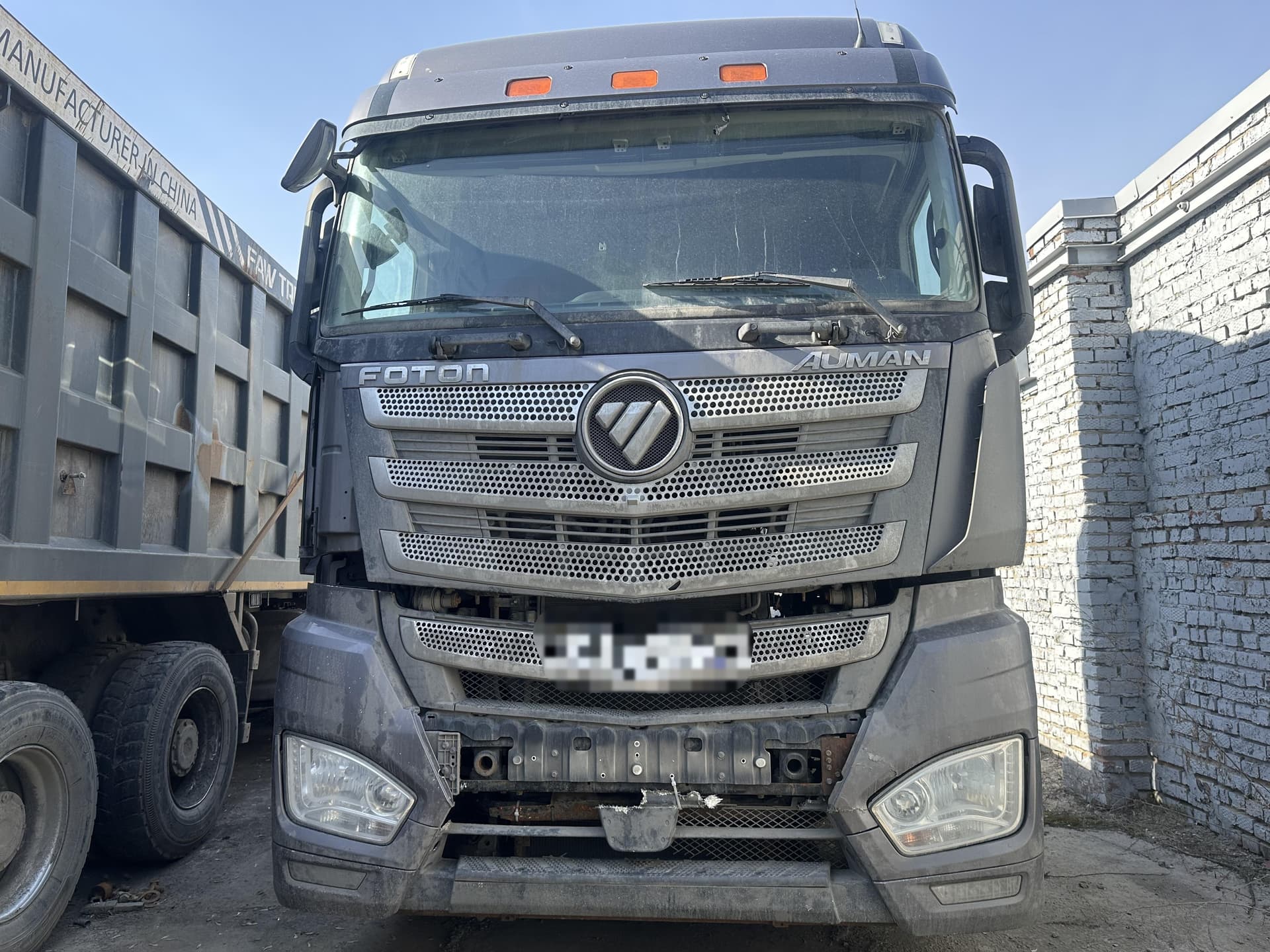 Foton AUMAN 4x2 Седельный тягач - 1