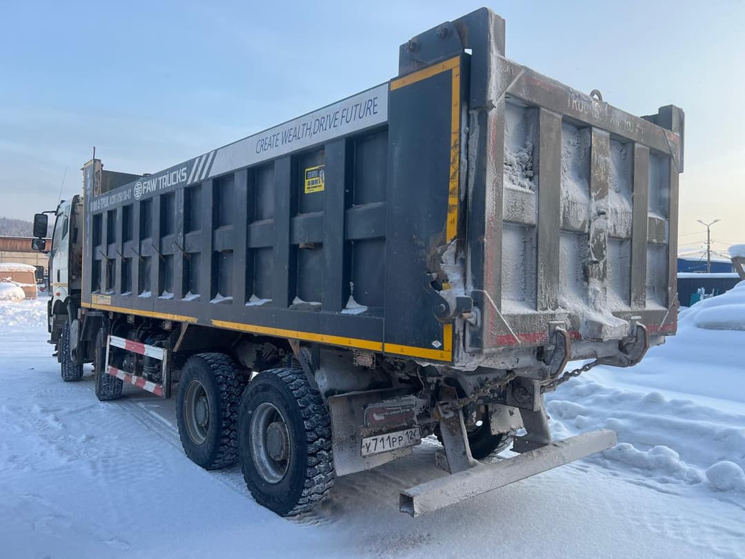 FAW J6 8x4 Самосвал - 3