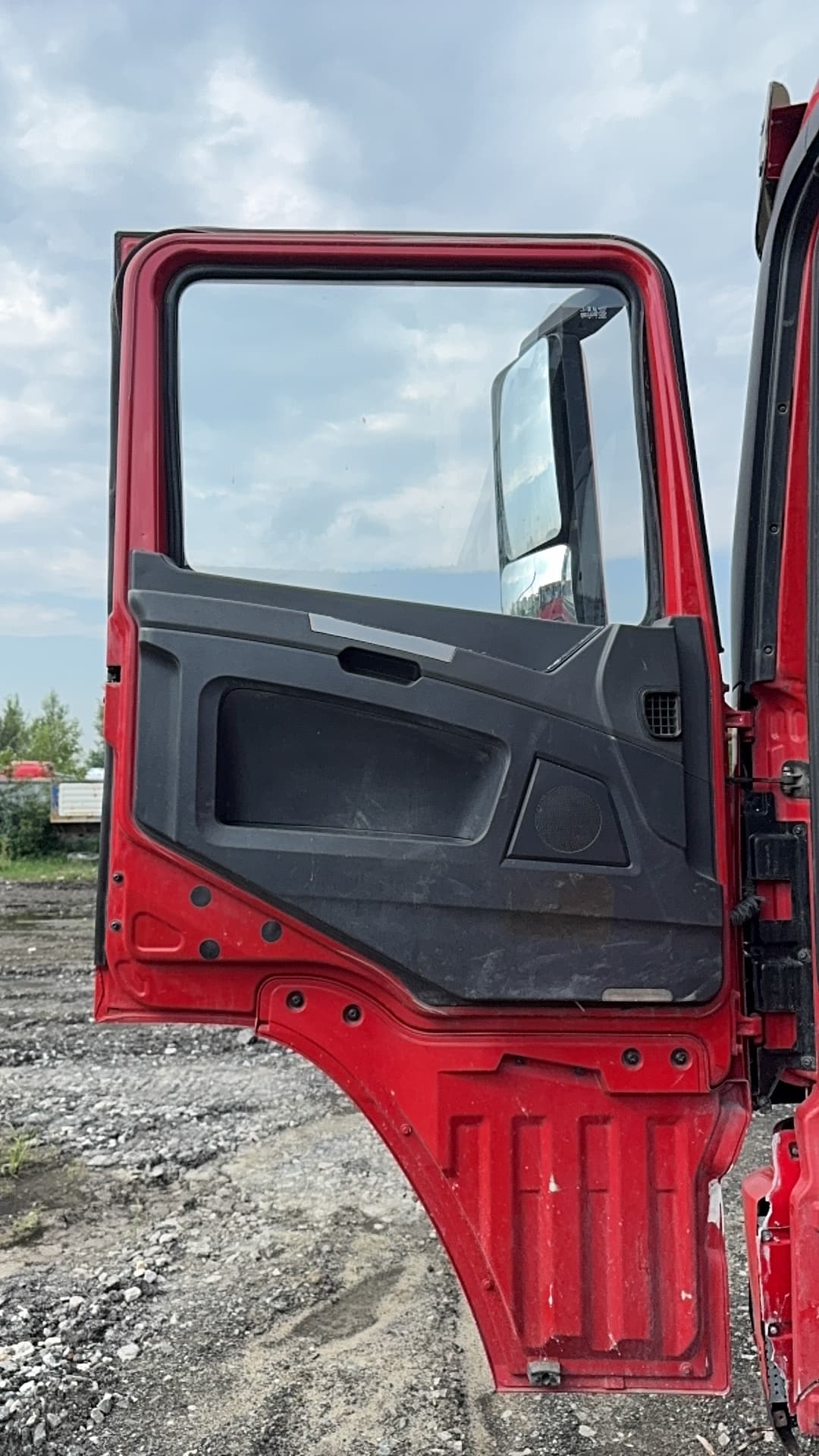 Shacman (Shaanxi) SX* 6x4 Самосвал - 7