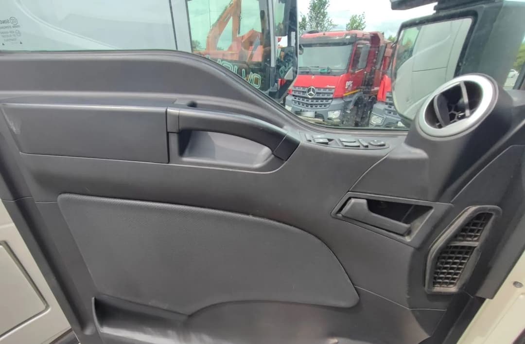 Sitrak C7H 4x2 Седельный тягач - 7