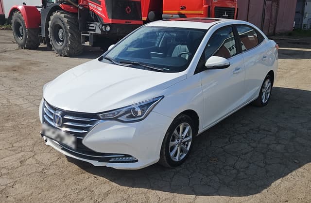 Changan Alsvin - 1
