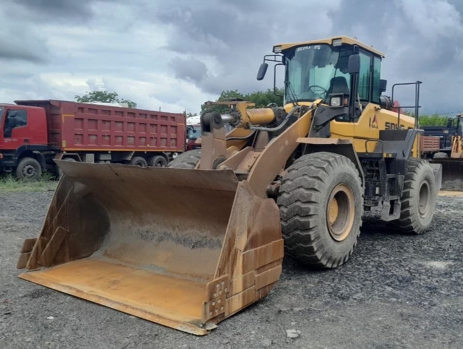 SDLG L956FH Фронтальный погрузчик - 1