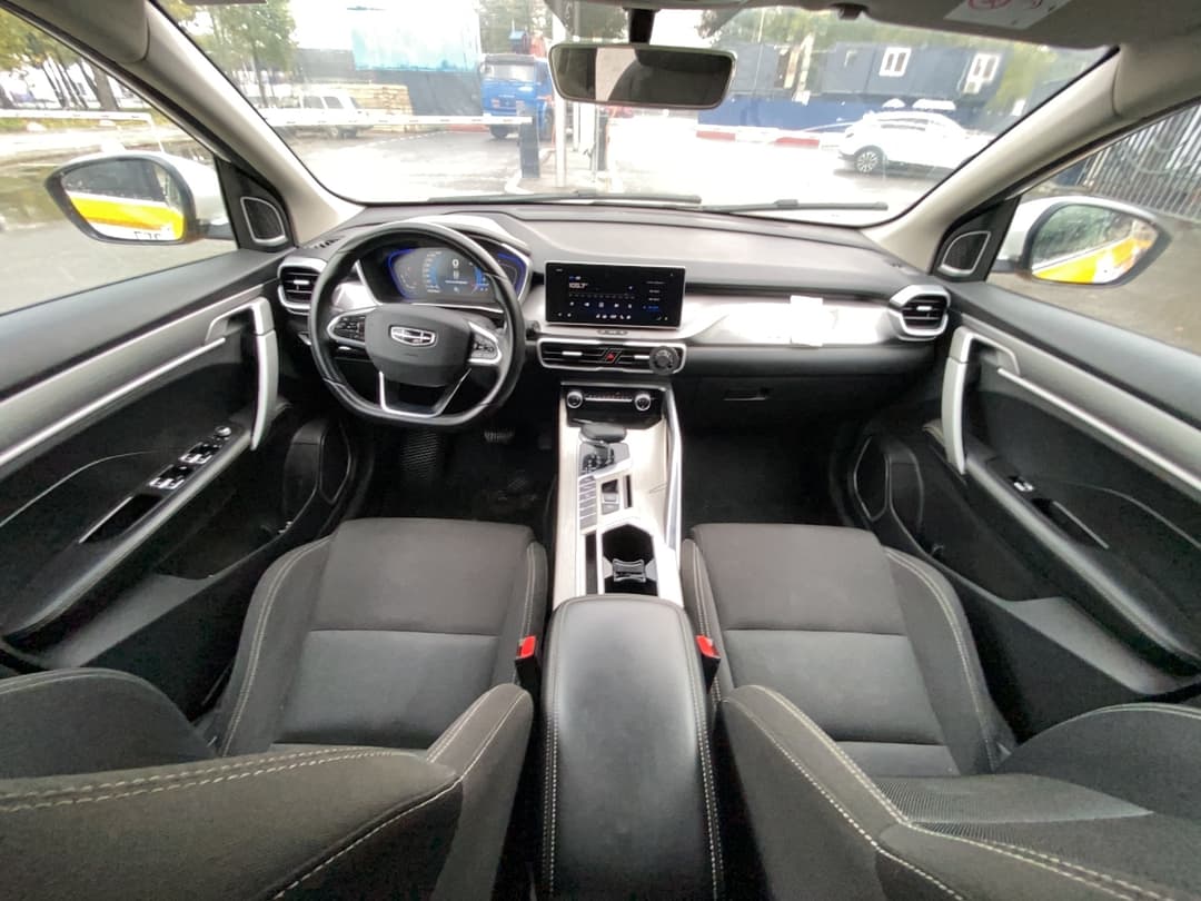 Geely Coolray - 5